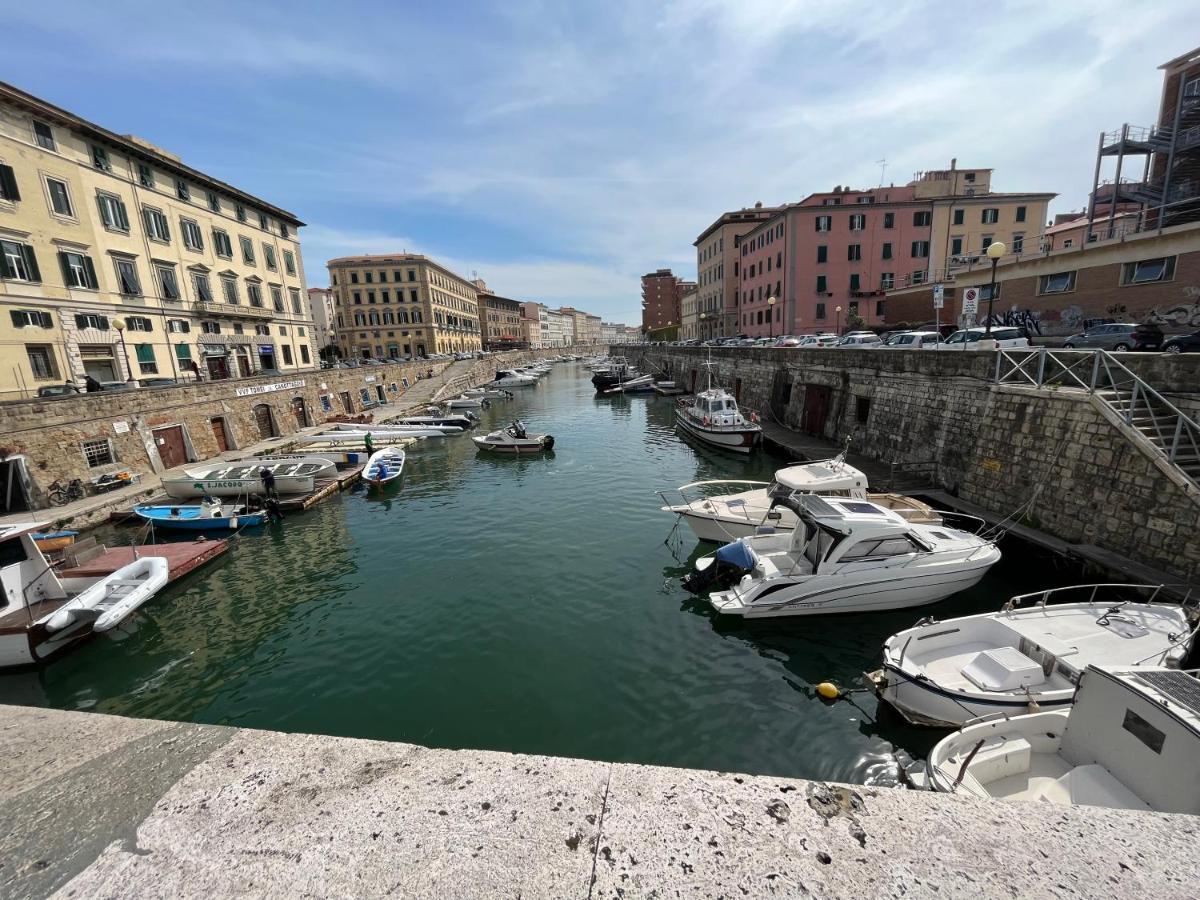 Kasia Porta Sul Mare Di Livorno Free Parking Exterior photo